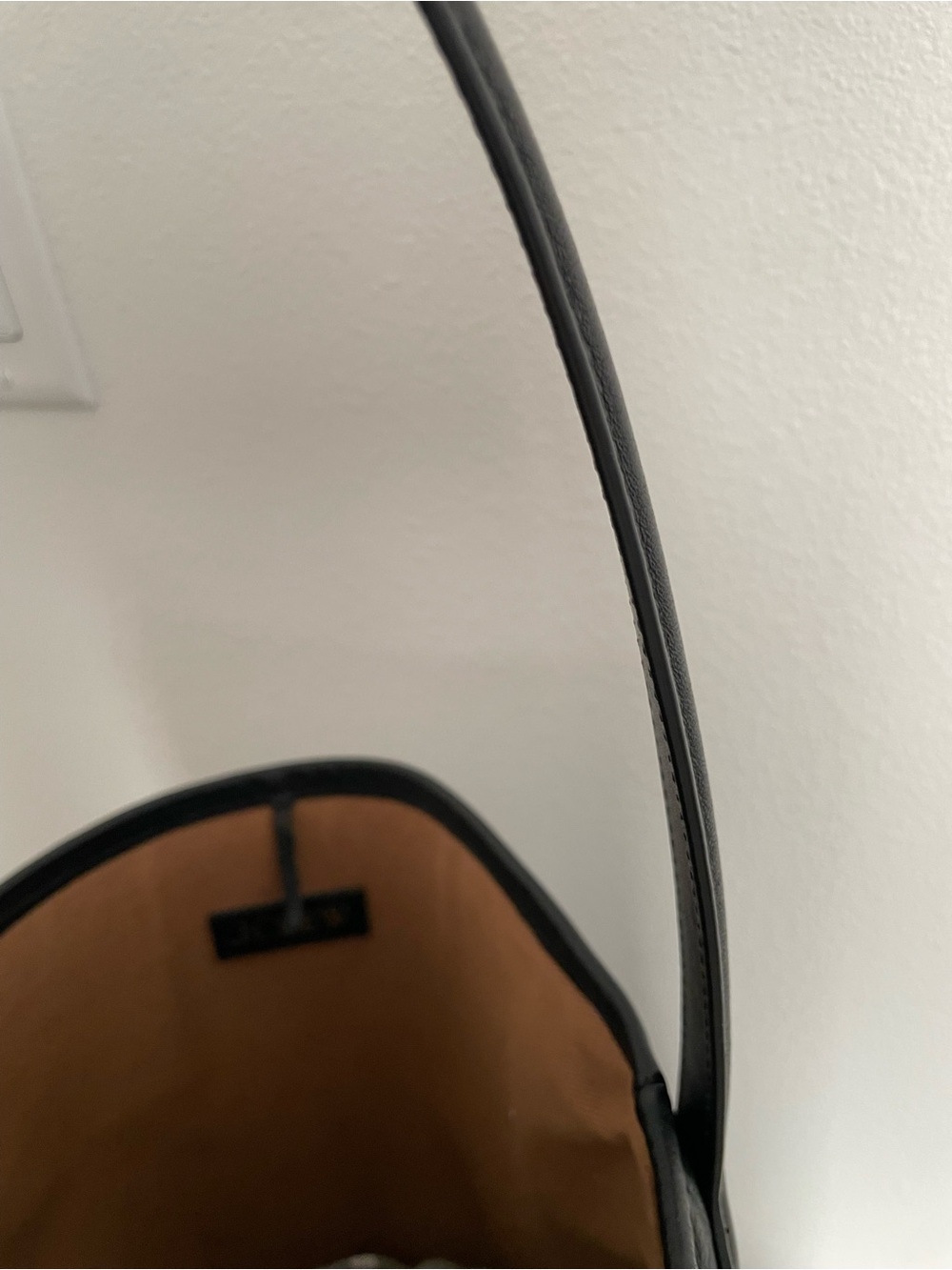 J. Crew Berkeley Bag Black Leather Bucket Bag - Picture 7 of 11